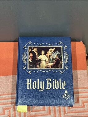 Vintage Masonic Master Reference Edition Holy Bible (KJV)
